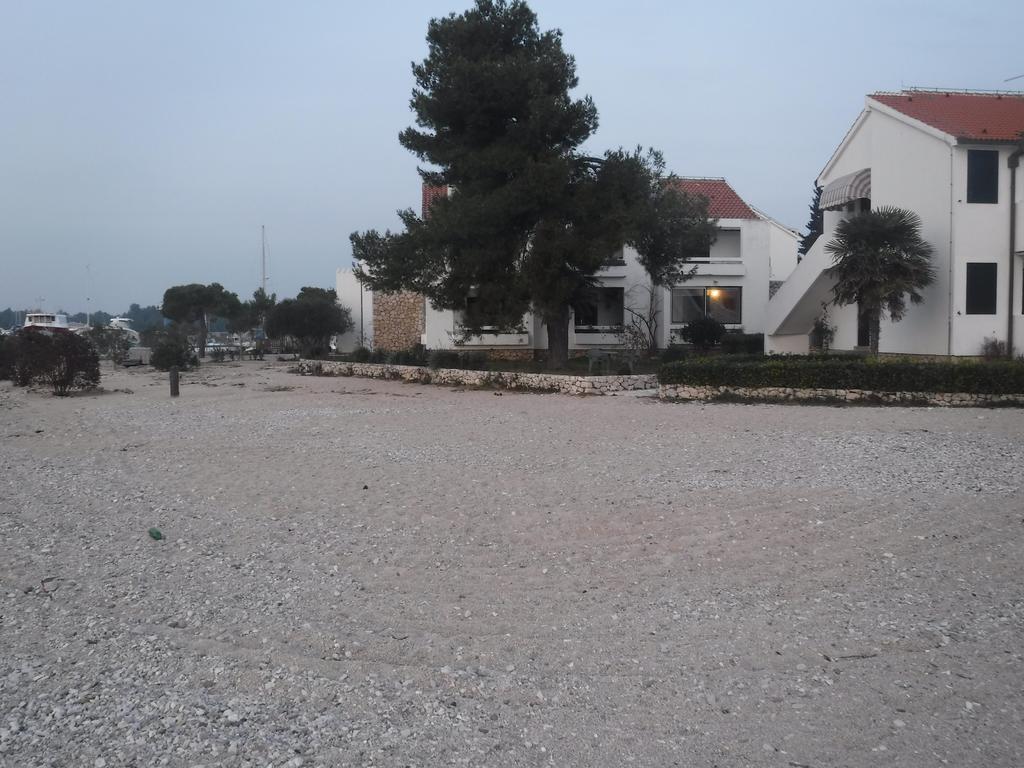 שיבניק Apartment Doris מראה חיצוני תמונה